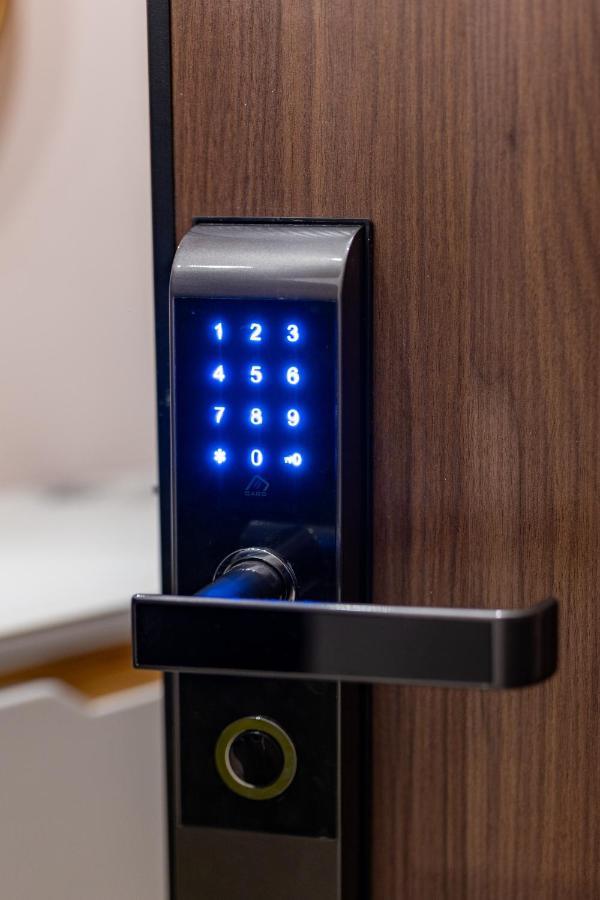 Luxury Downtown Apartment E1 Salonicco Esterno foto