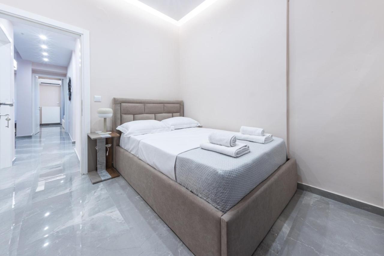 Luxury Downtown Apartment E1 Salonicco Esterno foto